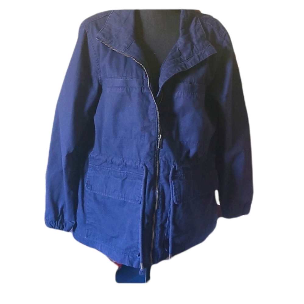 Old Navy Womans size XL utility jacket. Fit like large.